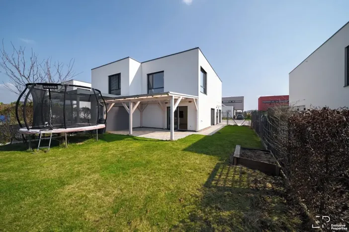 Pronájem rodinného domu, Praha - Vinoř, Lipoltická, 114 m2