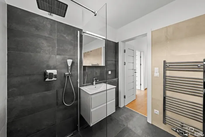 Pronájem rodinného domu, Praha - Vinoř, Lipoltická, 114 m2