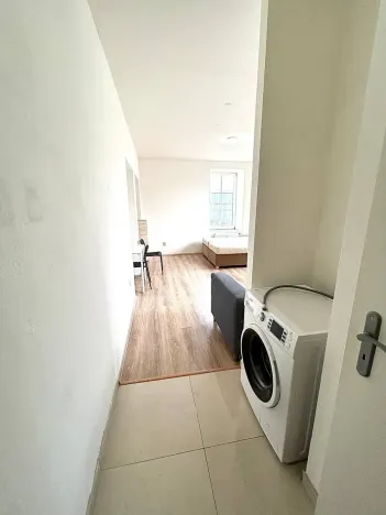 Pronájem bytu 1+kk, Praha - Zličín, Strojírenská, 32 m2