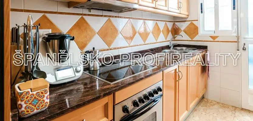 Prodej rodinného domu, Guardamar del Segura, Španělsko, 88 m2