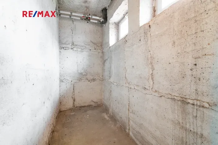 Prodej bytu 2+1, Plzeň, Částkova, 56 m2