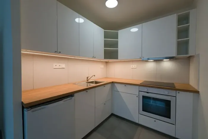 Pronájem bytu 2+kk, Praha - Motol, Ježovská, 43 m2