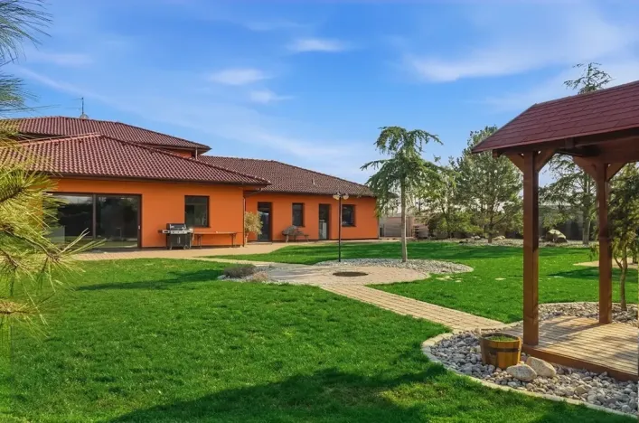 Prodej rodinného domu, Velké Přítočno, Sluneční, 350 m2