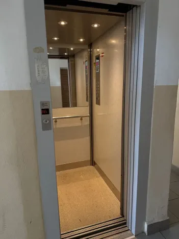 Pronájem bytu 2+kk, Teplice, Trnovanská, 41 m2