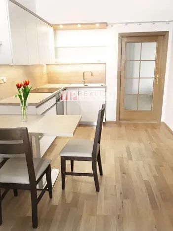 Pronájem bytu 2+1, Brno, Tůmova, 61 m2