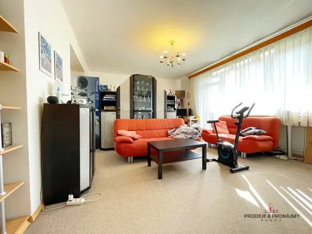Pronájem bytu 3+1, Praha - Strašnice, Černokostelecká, 79 m2