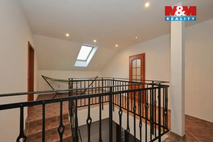 Prodej rodinného domu, Stonařov, 165 m2