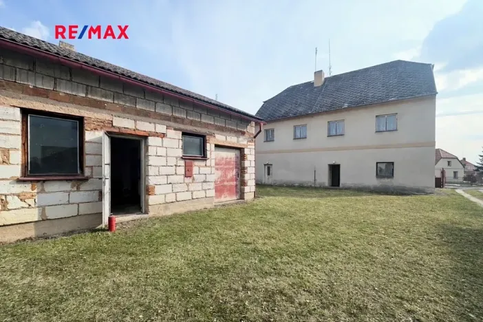 Prodej rodinného domu, Kozojedy, 240 m2