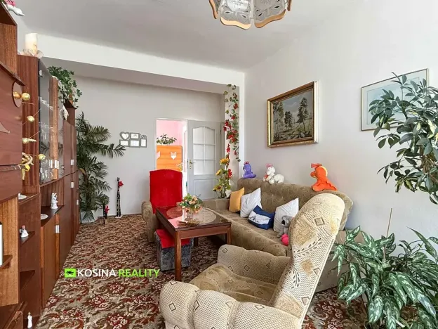 Prodej bytu 2+1, Kynšperk nad Ohří, náměstí SNP, 42 m2