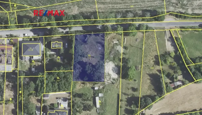 Prodej komerčního pozemku, Hřebeč, 1670 m2