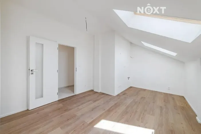 Prodej bytu 1+kk, Praha - Vysočany, Kolmá, 27 m2