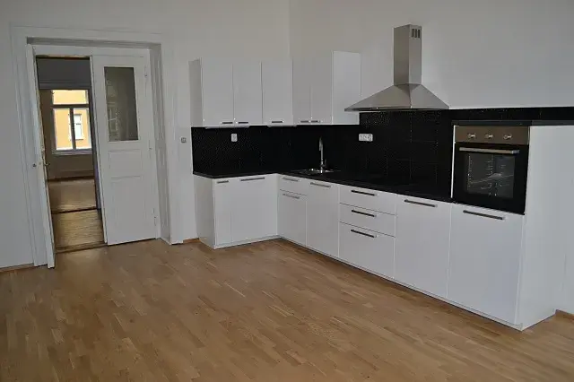 Pronájem bytu 3+1, Praha - Vinohrady, Vinohradská, 119 m2