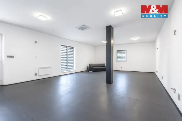 Pronájem obchodního prostoru, Mělník, Panešova, 65 m2