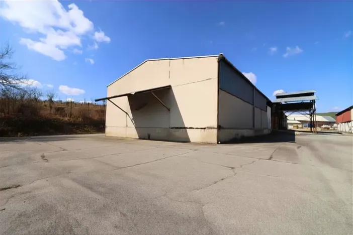 Pronájem skladu, Horní Bojanovice, 1170 m2