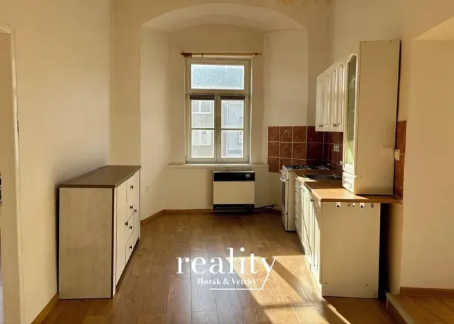 Pronájem bytu 2+1, Moravské Budějovice, nám. ČSA, 70 m2