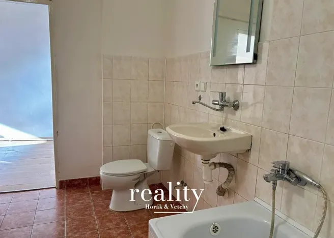 Pronájem bytu 2+1, Moravské Budějovice, nám. ČSA, 70 m2