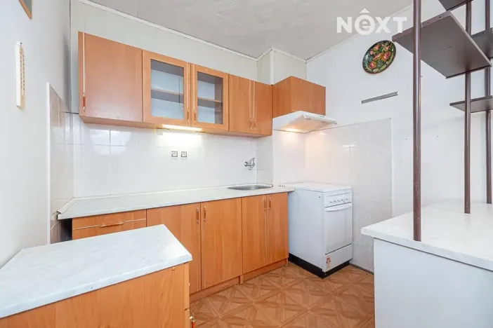 Pronájem bytu 3+1, Pardubice, Valčíkova, 70 m2