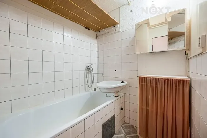 Pronájem bytu 3+1, Pardubice, Valčíkova, 70 m2