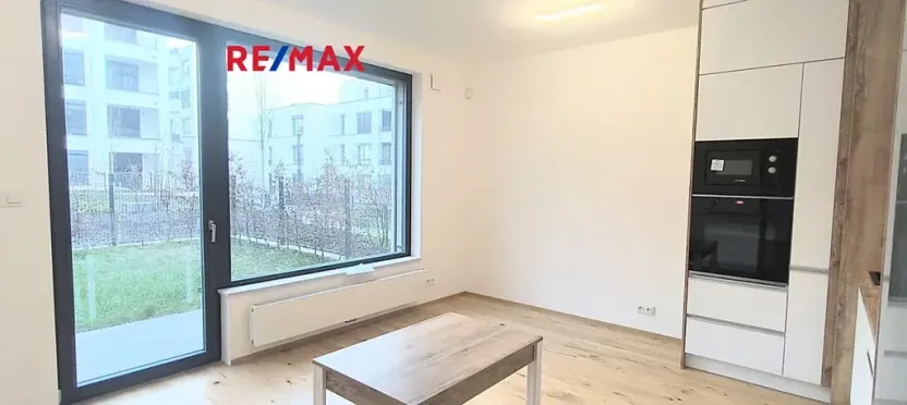 Pronájem bytu 2+kk, Praha - Nusle, Závišova, 46 m2