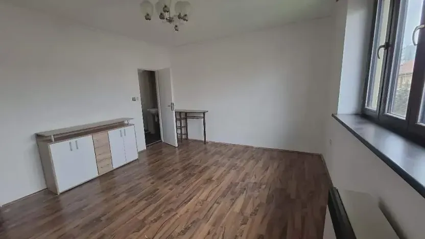 Pronájem bytu 1+1, Brno, Gallašova, 26 m2