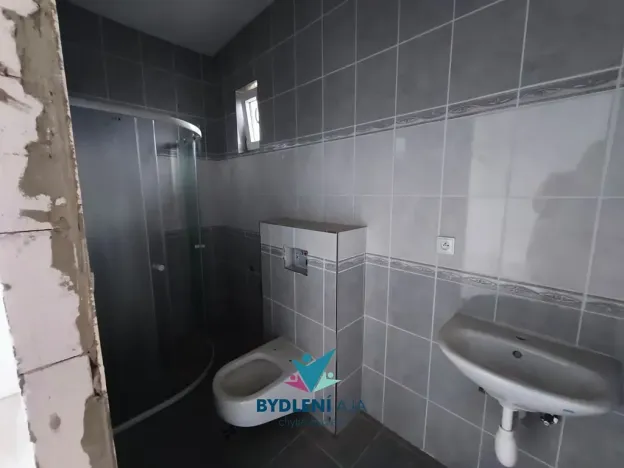 Prodej rodinného domu, Modlany, 150 m2