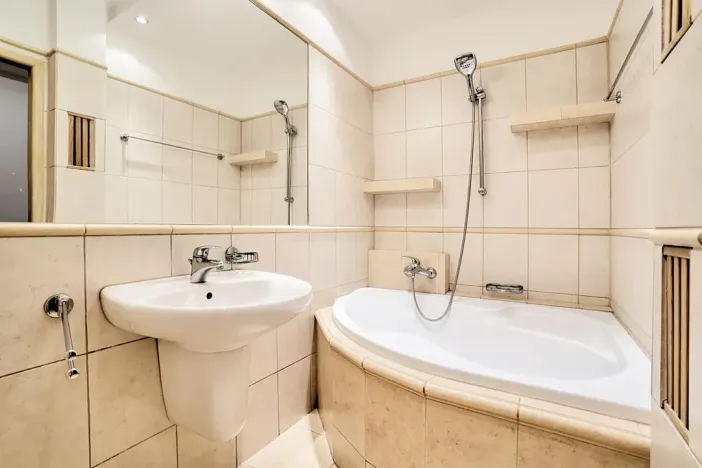 Pronájem bytu 2+1, Praha - Hloubětín, Zelenečská, 52 m2