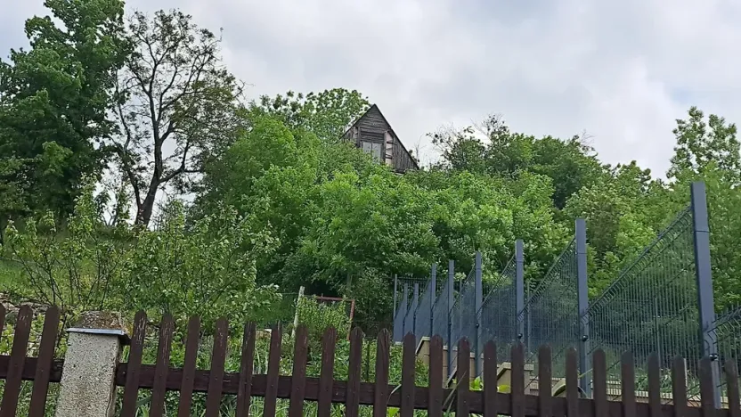 Dražba chaty, Velké Žernoseky, 18 m2