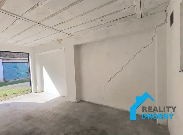 Prodej garáže, Ústí nad Labem, Čajkovského, 18 m2