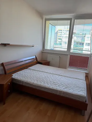 Pronájem bytu 2+kk, Praha - Hlubočepy, Voskovcova, 45 m2