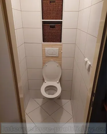 Pronájem bytu 2+1, Praha - Horní Počernice, Libošovická, 59 m2