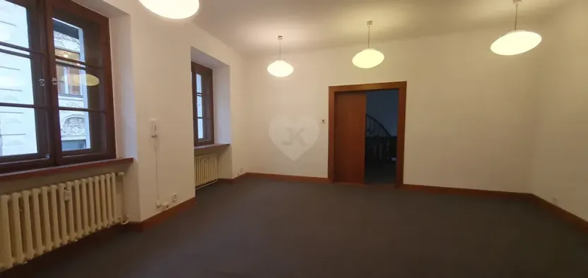 Pronájem kanceláře, Praha - Staré Město, Týnská, 122 m2