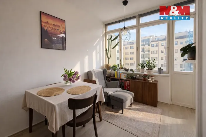 Pronájem bytu 2+kk, Praha - Holešovice, Heřmanova, 55 m2