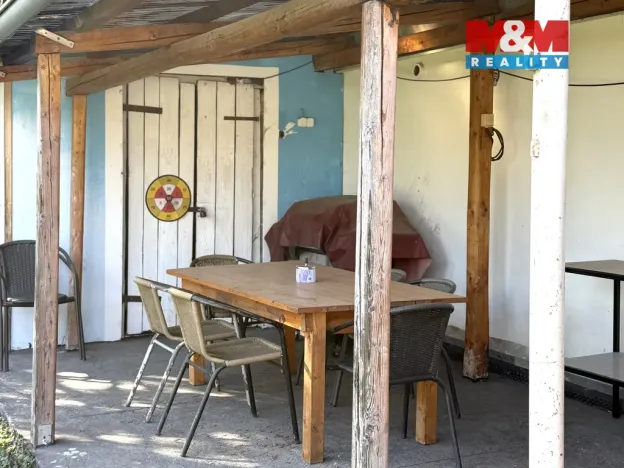 Prodej rodinného domu, Měšice, U školky, 118 m2