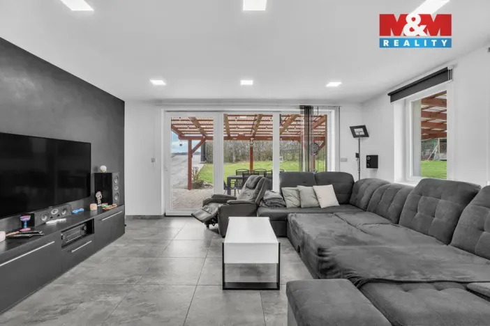 Prodej rodinného domu, Podhradí - Čejkovice, 225 m2