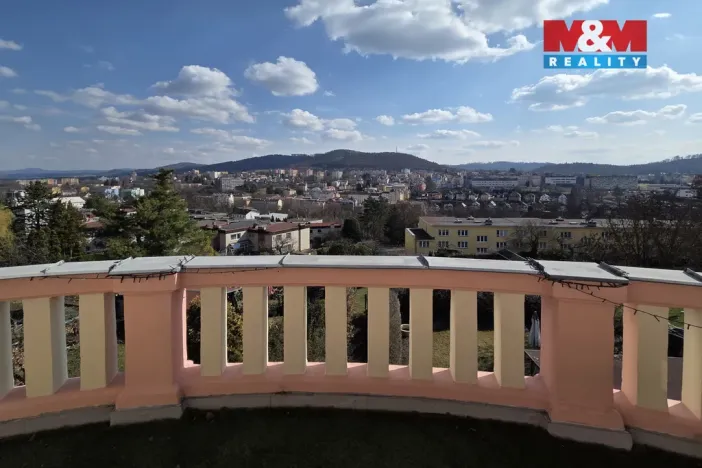 Pronájem bytu 2+kk, Karlovy Vary - Bohatice, U Trati, 69 m2