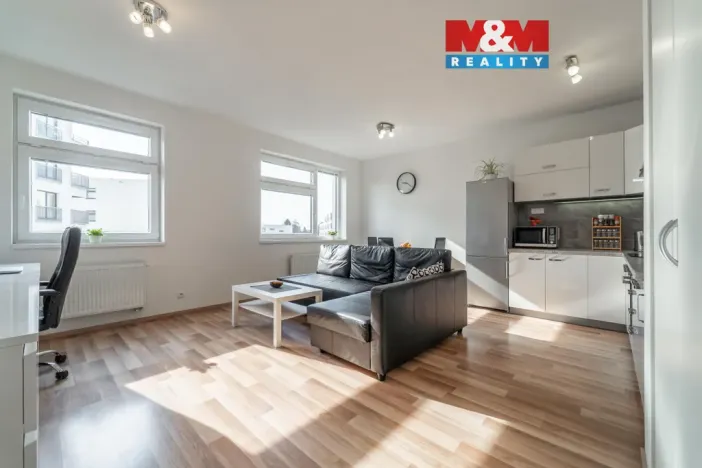 Prodej bytu 2+kk, Praha, Ke kříži, 50 m2