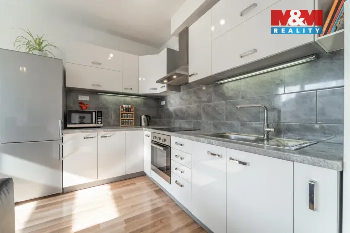 Prodej bytu 2+kk, Praha, Ke kříži, 50 m2