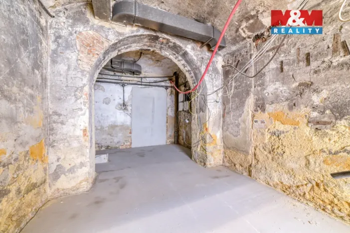 Pronájem obchodního prostoru, Cheb, Svobody, 260 m2