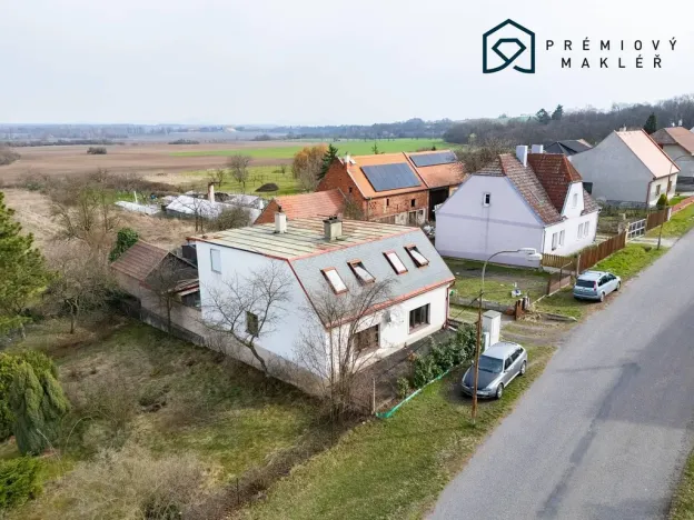 Prodej rodinného domu, Liběšice - Dobříčany, 200 m2