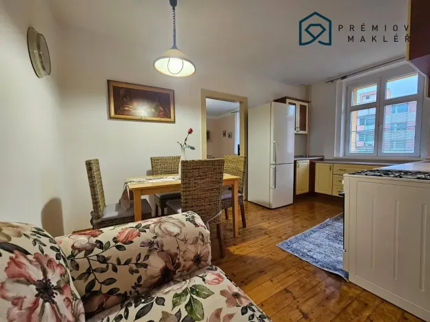 Prodej bytu 1+1, Teplice - Trnovany, U Vlastního krbu, 43 m2