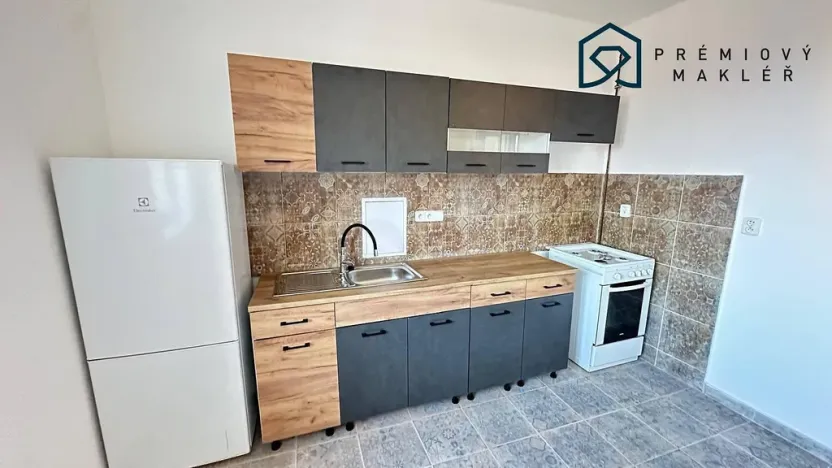 Pronájem bytu 2+1, Most, tř. Budovatelů, 56 m2