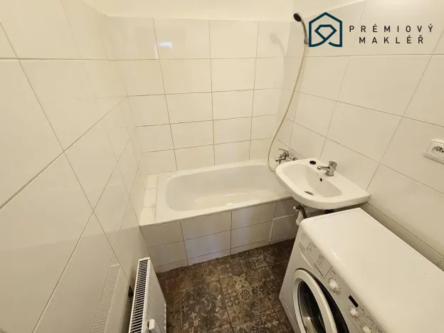 Pronájem bytu 2+1, Most, tř. Budovatelů, 56 m2