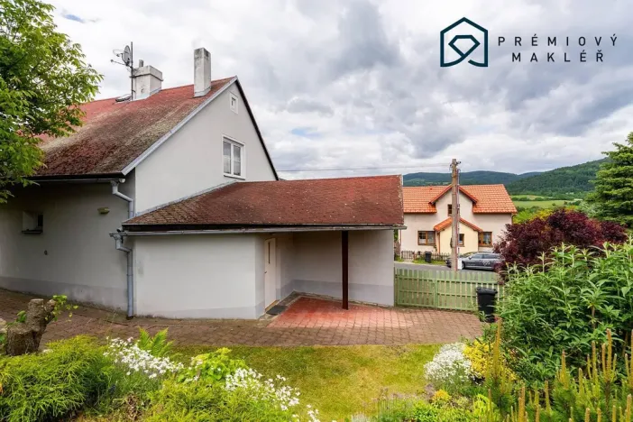 Prodej rodinného domu, Okounov, 155 m2