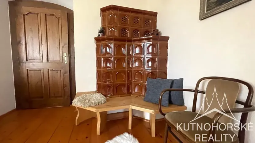 Pronájem chalupy, Čestín, 350 m2