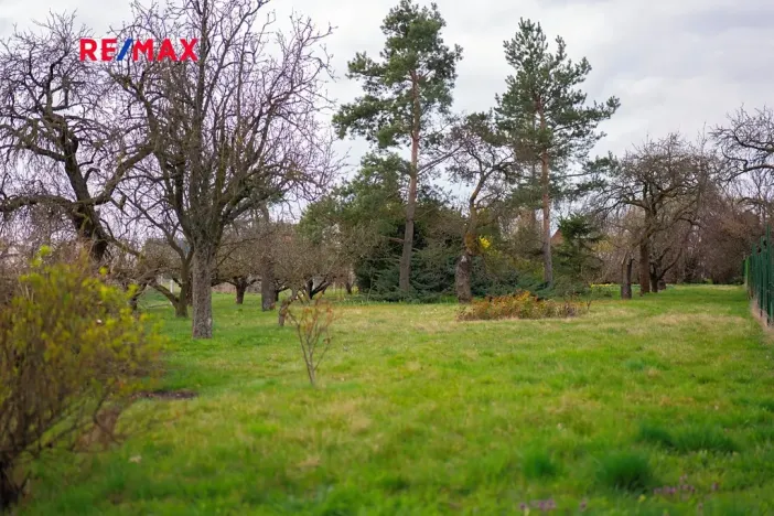 Prodej pozemku pro bydlení, Brno, 2410 m2