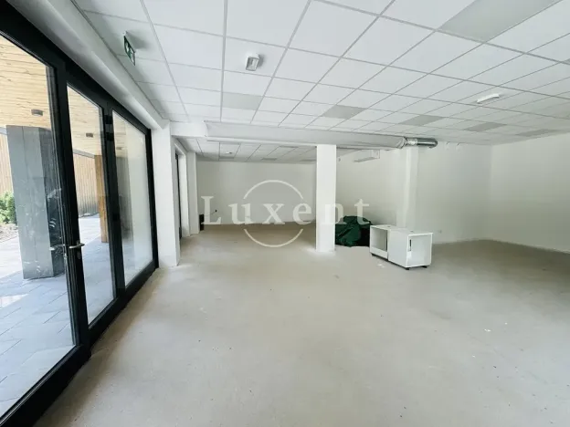 Pronájem obchodního prostoru, Harrachov, 108 m2