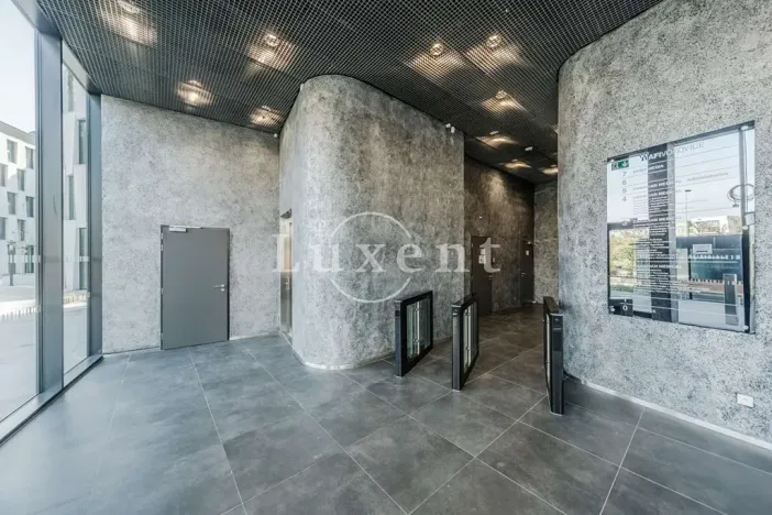 Pronájem kanceláře, Praha, Evropská, 188 m2