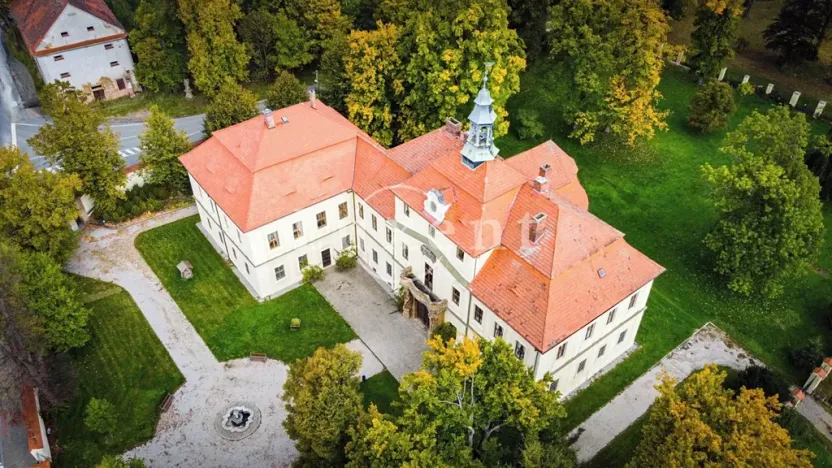 Pronájem domu, Mirošov, náměstí Míru, 1364 m2