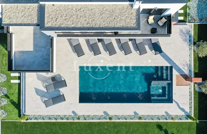 Prodej vily, Privlaka, Chorvatsko, 300 m2