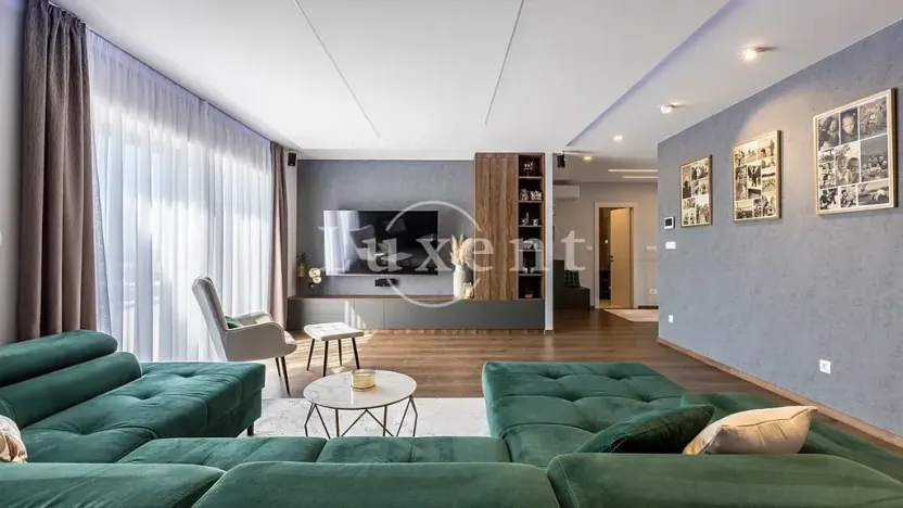 Prodej vily, Split, Chorvatsko, 360 m2